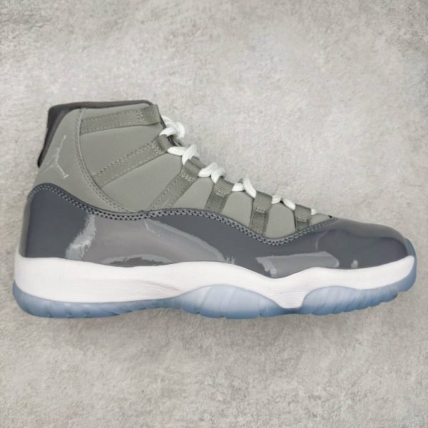 Air Jordan 11