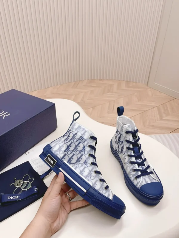 Dior B23