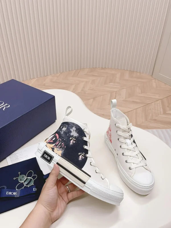 Dior B23