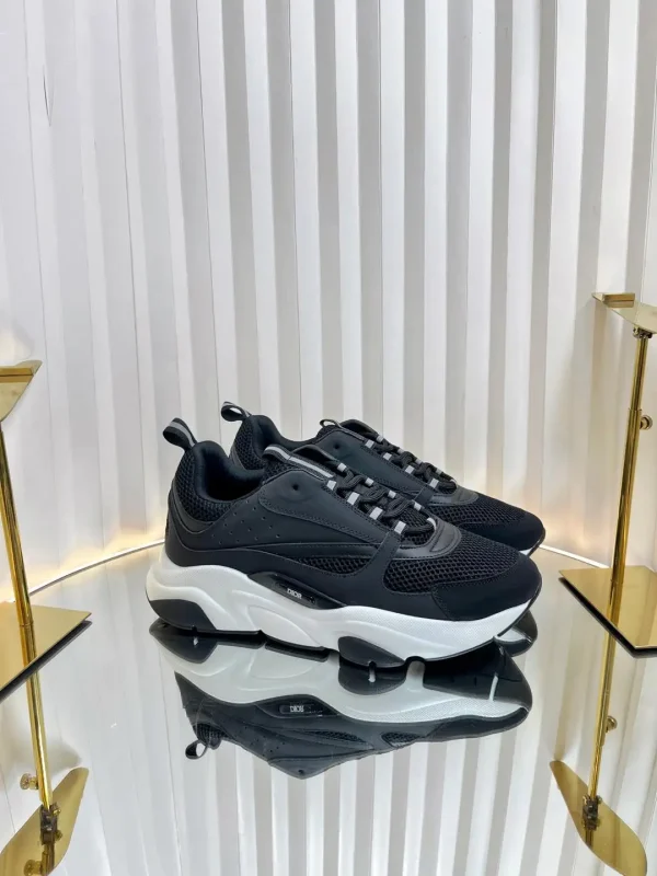 Dior B22