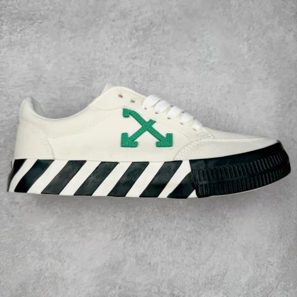 Off-White Casual Sneakers
