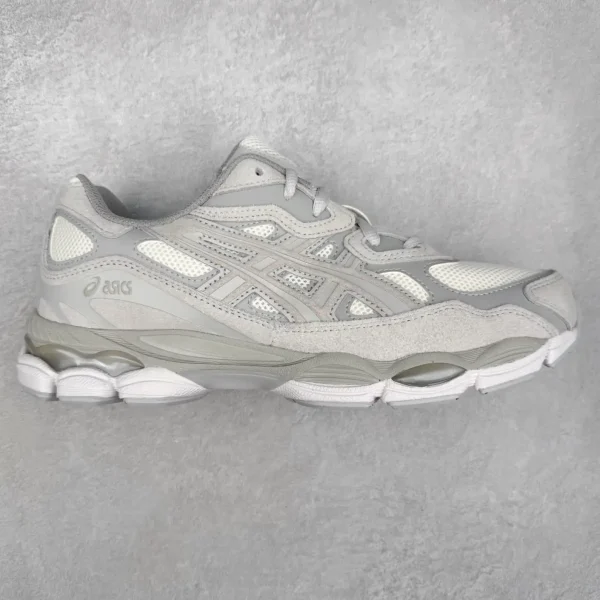 ASICS GEL-NYC Sneakers