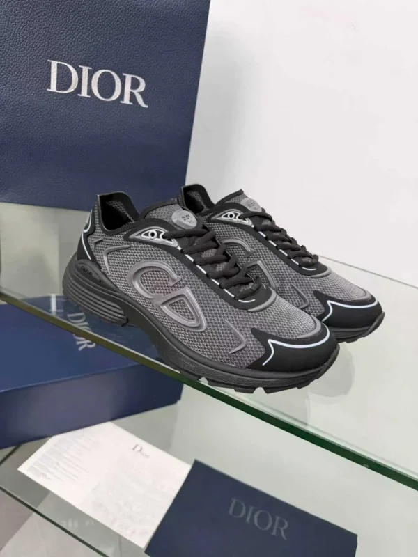 Dior B30