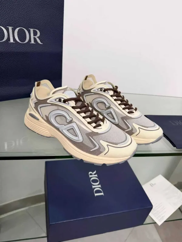 Dior B30