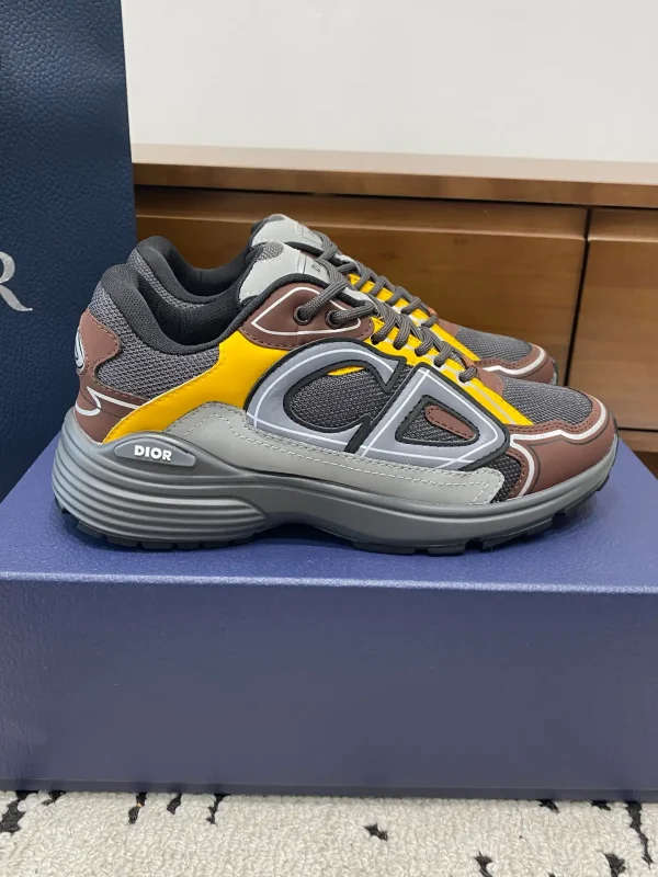 Dior B30